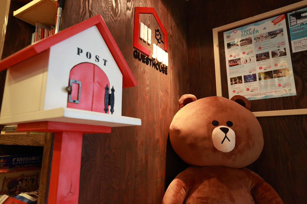 The Blossom Yeonnam Guesthouse Seoul Exterior photo